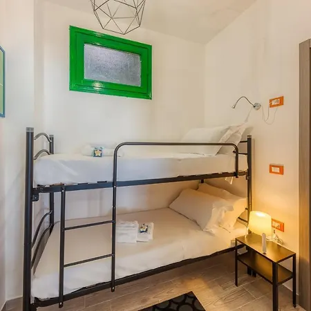 Appartement : Alloggio A Capo Nero Vista Mare Ospedaletti